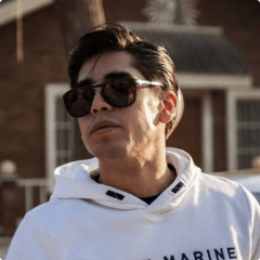 پوریا نادری